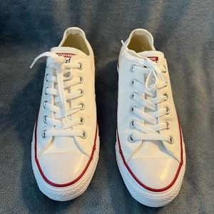 Brand New Converse White Low Tops Women’s 9.5/Men’s 7.5